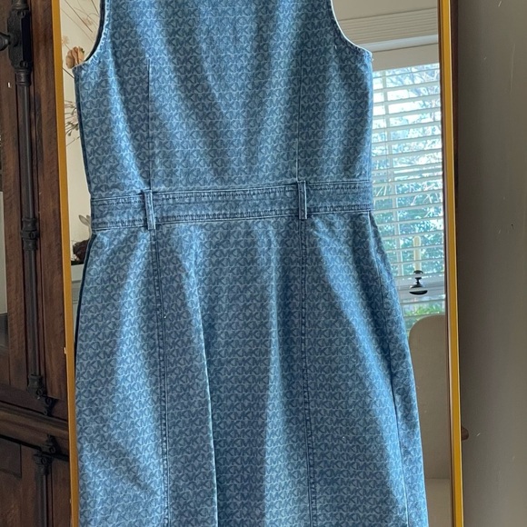 Michael Kors Logo Jacquard Stretch Denim Dress Blue Wash 2 Nwt $255 MISSING Belt - Picture 5 of 6